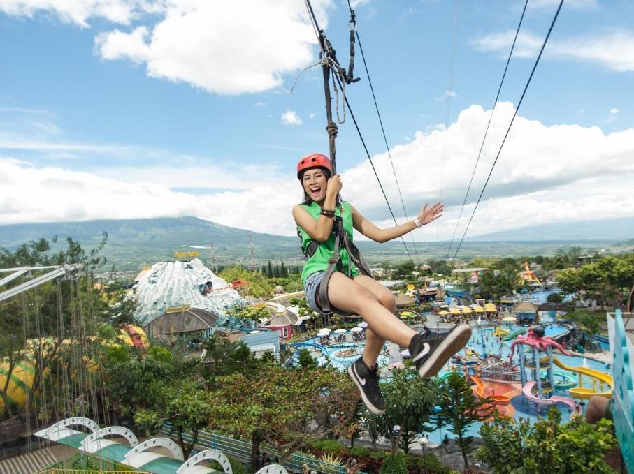 Hotel Montana Dua Маланг Екстериор снимка