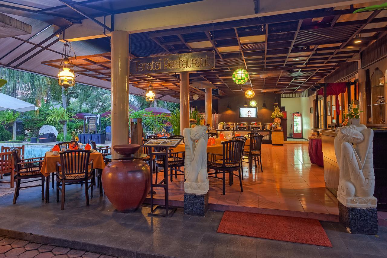 Hotel Montana Dua Маланг Екстериор снимка