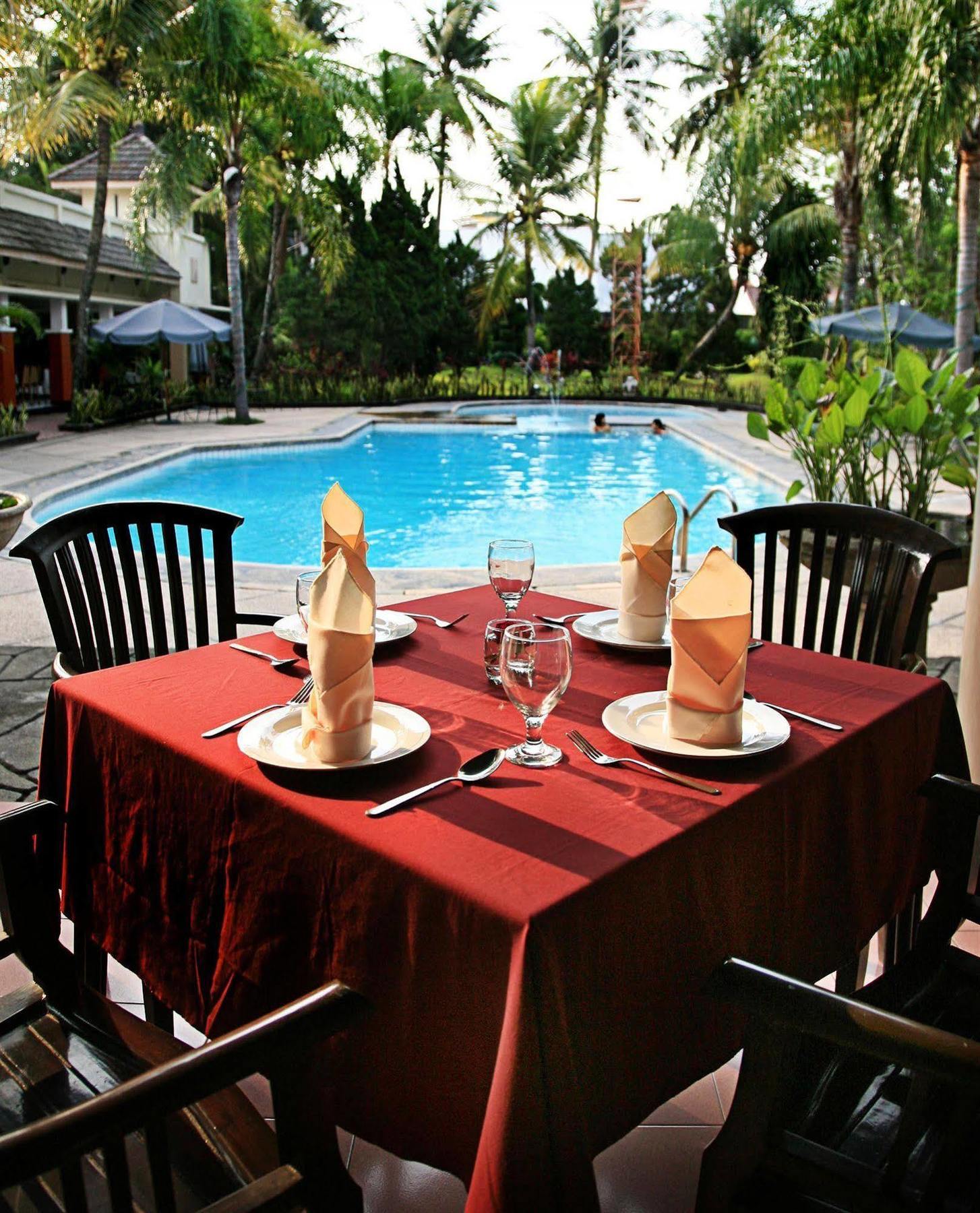 Hotel Montana Dua Маланг Екстериор снимка